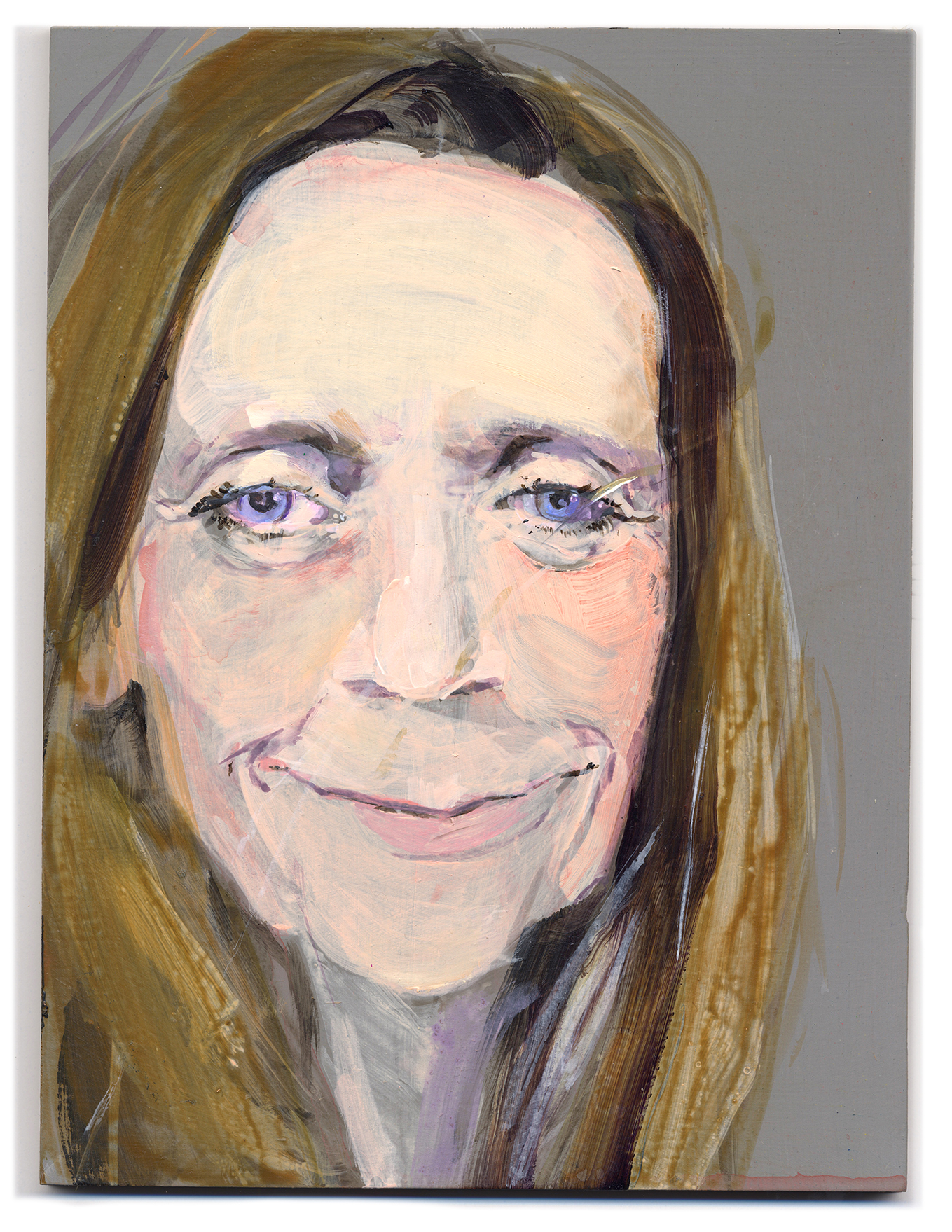 en face portrait of a 50 year old woman smiling, with big blue eyes and blond hair, parted in teh middle
