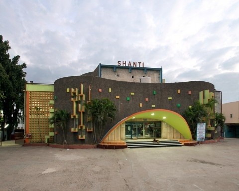 Shanti1-480x383.jpg