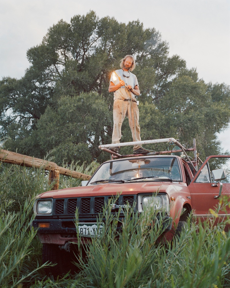 Philipp Meuser ParadoxCounty