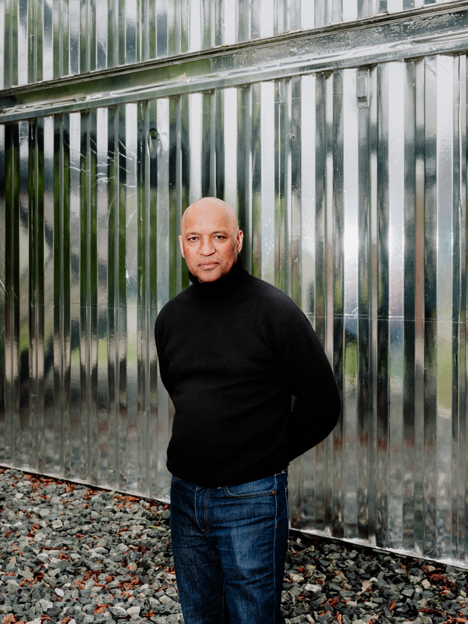 Mark-Sealy_Triennale_Presse_web-7.jpg